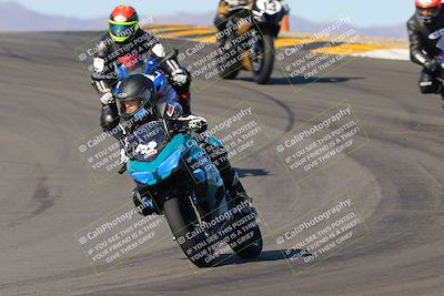 media/Dec-18-2022-SoCal Trackdays (Sun) [[8099a50955]]/Turns 9 and 10 Set 2 (1055am)/